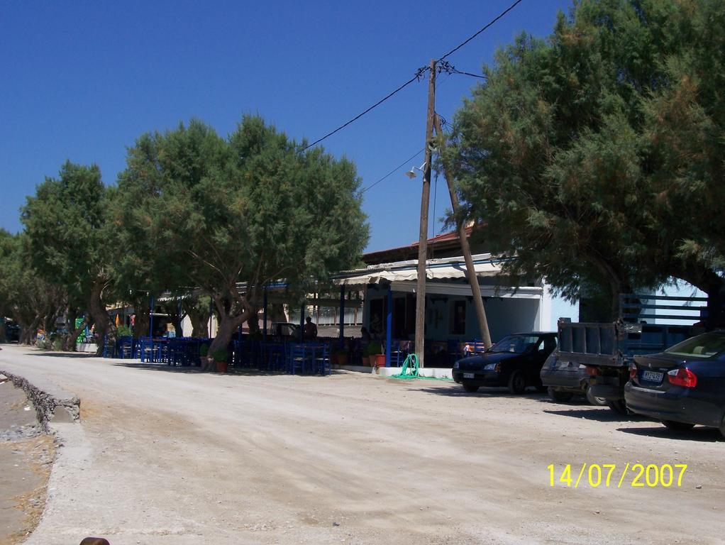 Tavari Beach Hotel Exterior photo