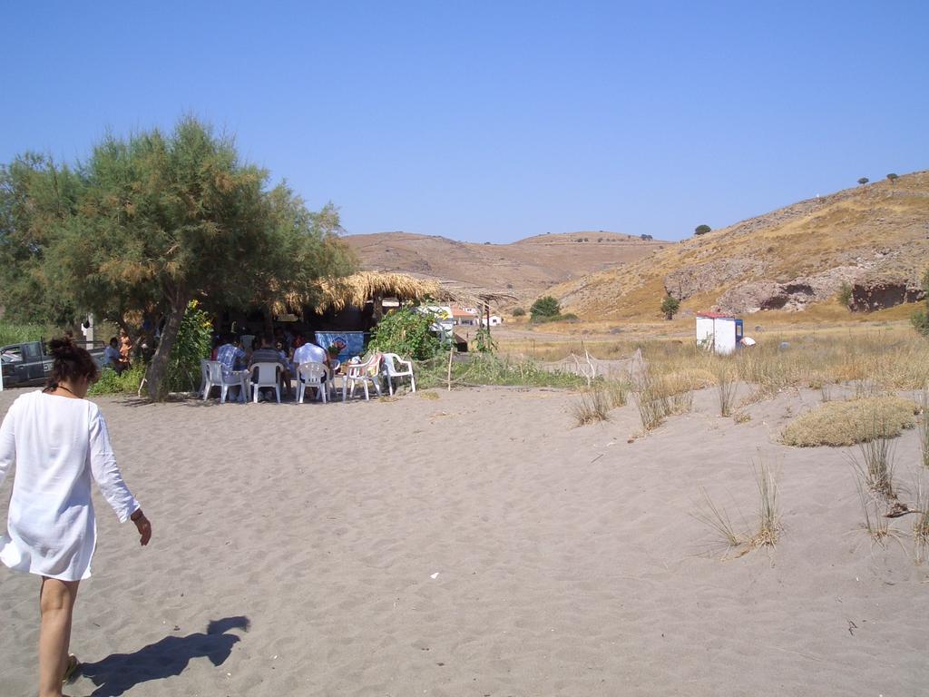 Tavari Beach Hotel Exterior photo