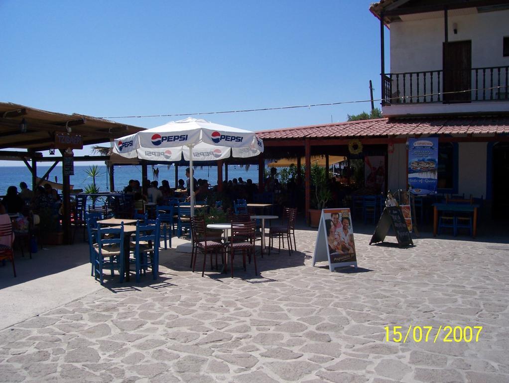 Tavari Beach Hotel Exterior photo